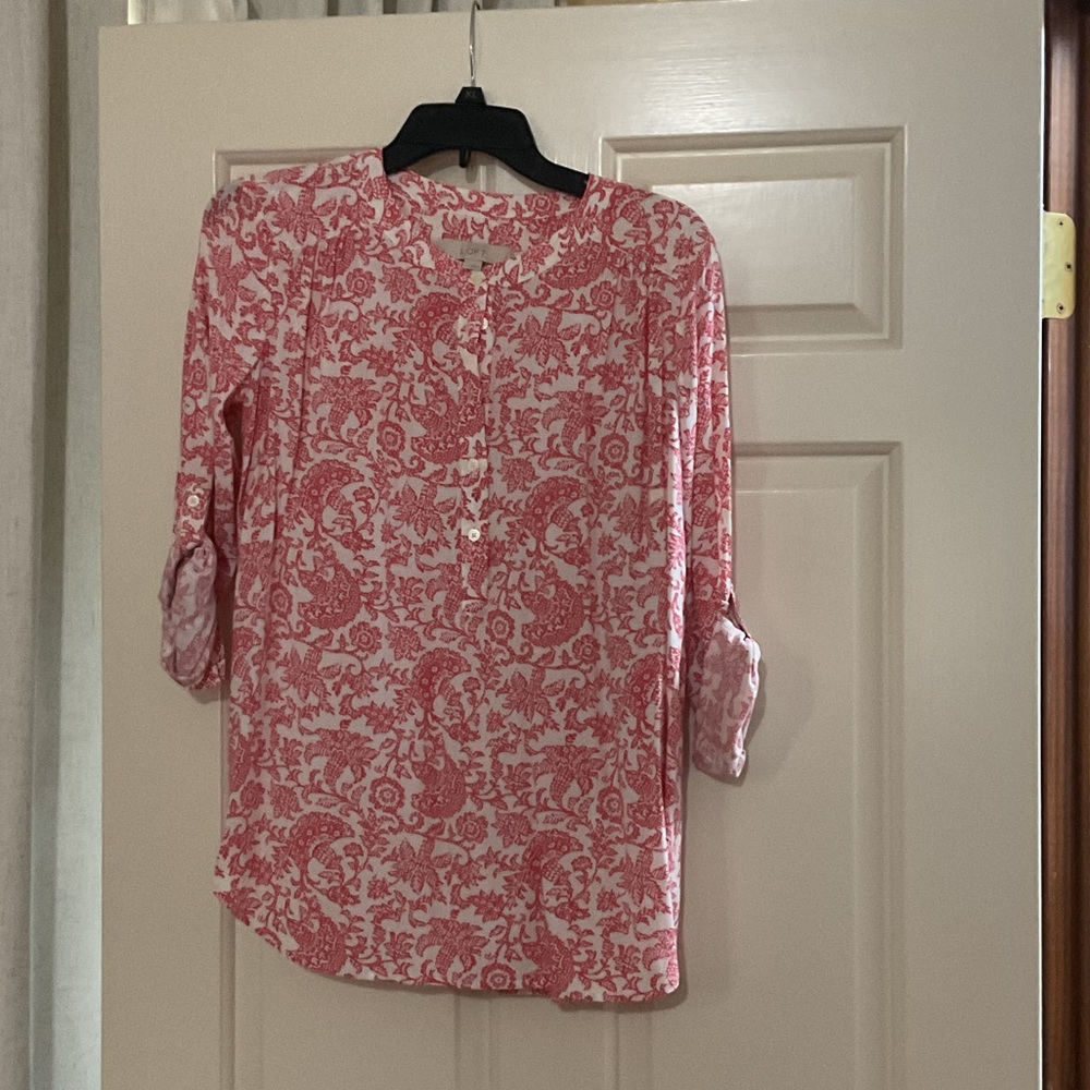 LOFT Pink and White Floral Henley Tunic